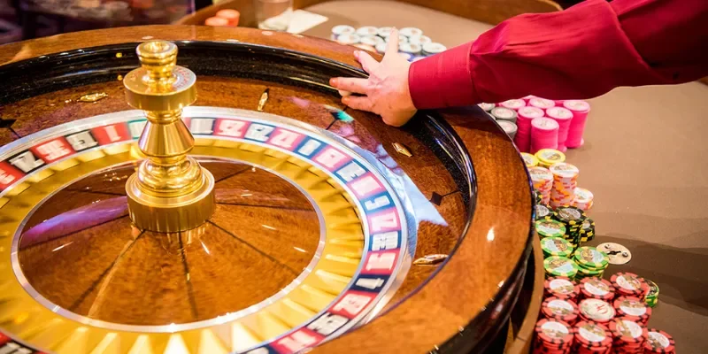 The Roulette TG777 table is divided into inside and outside bets